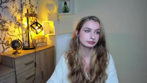 NINA online show from November 10, 7:03 am