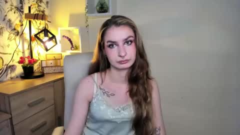 NINA online show from November 26, 7:09 am