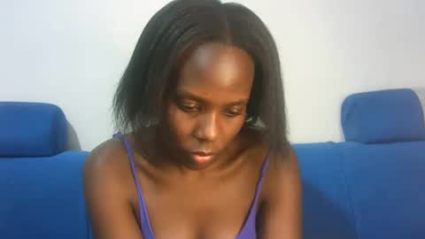 Snapshot of hot_berry2003 chatting on February 9, 6:16 pm Millie online show from February 9, 6:16 pm