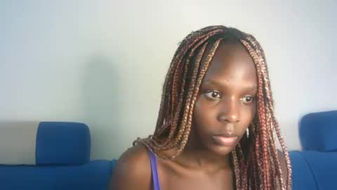 Snapshot of hot_berry2003 chatting on March 12, 10:05 am Millie online show from March 12, 10:05 am