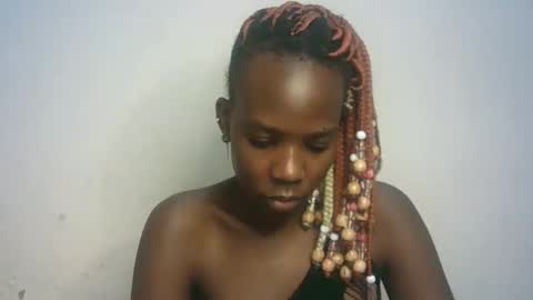 Snapshot of hot_berry2003 chatting on January 17, 11:17 am Millie online show from January 17, 11:17 am