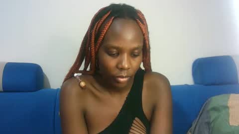 Snapshot of hot_berry2003 chatting on February 1, 9:51 pm Millie online show from February 1, 9:51 pm