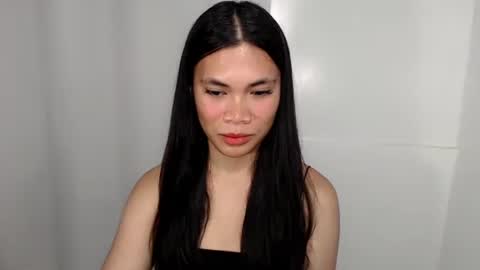 hot_pauline online show from May 11, 2:41 pm