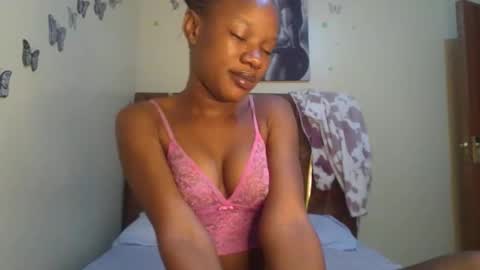 hot petite100 online show from June 4, 9:14 am