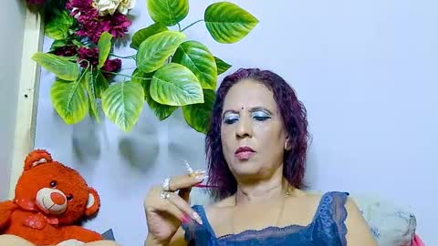 hot queen online show from July 22, 5:36 pm