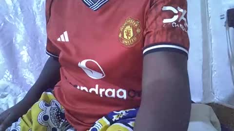 RAYLAH online show from March 25, 6:44 pm