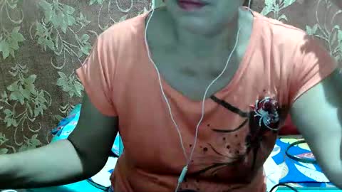 hotbetty_45 online show from February 19, 10:37 am