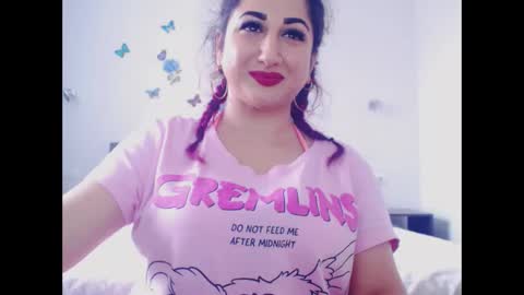 hotboobsmaya online show from November 17, 9:21 am