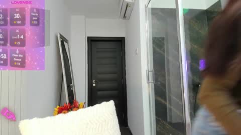 Snapshot of hotfallingdevil chatting on November 2, 6:28 am hotfallingdevil online show from November 2, 6:28 am