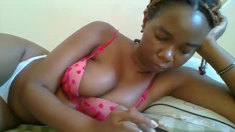 Queen online show from October 25, 1:41 pm