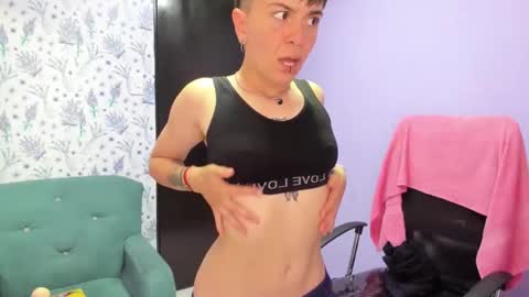 hannah online show from October 18, 3:09 am