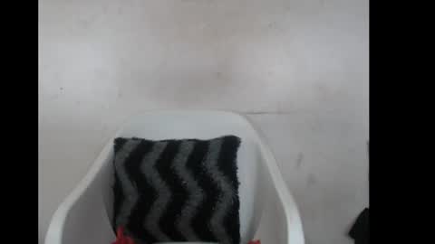 hotjessie0 online show from November 3, 7:12 am