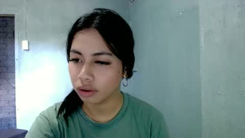 N I C A online show from March 22, 6:52 am