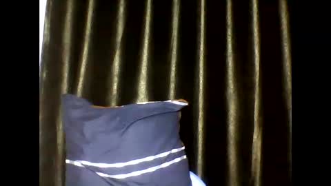 hotty_lora889 online show from October 19, 9:17 pm