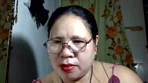 hottycrissy4u online show from May 22, 5:44 pm