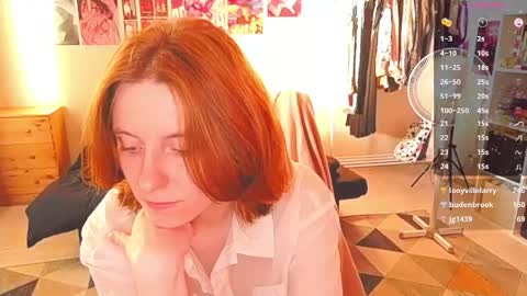 Alice online show from June 3, 2:33 pm