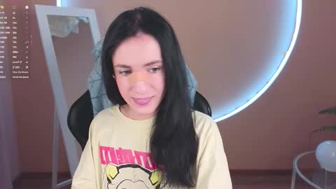 Kitty online show from November 18, 6:47 am