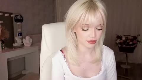 Joselle online show from February 5, 9:40 pm