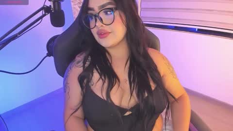 Snapshot of i_am_ari chatting on September 14, 1:58 am Ari online show from September 14, 1:58 am