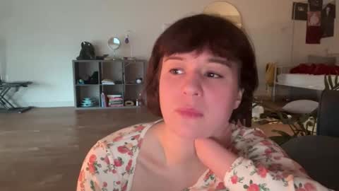 Olive online show from February 7, 9:40 pm