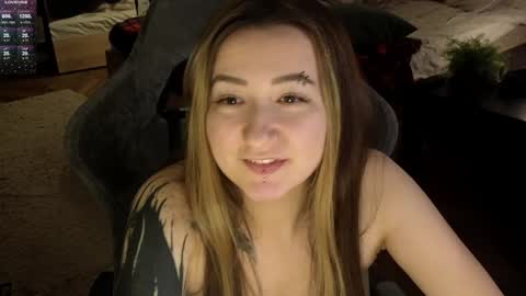 Snapshot of iam_meg chatting on December 11, 7:46 pm Meg  online show from December 11, 7:46 pm
