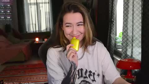 Snapshot of iam_meg chatting on March 10, 6:05 am Meg  online show from March 10, 6:05 am