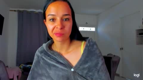 iam_your_fantasy online show from December 5, 4:19 pm