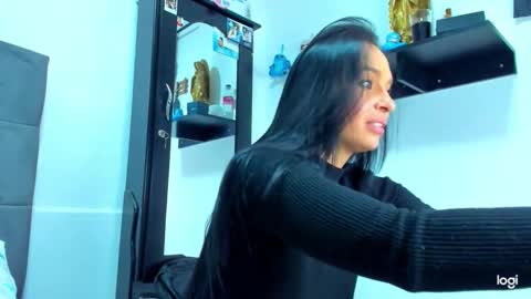 Snapshot of iam_your_fantasy chatting on October 1, 12:37 am iam_your_fantasy online show from October 1, 12:37 am