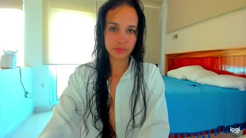 Snapshot of iam_your_fantasy chatting on December 18, 10:46 pm iam_your_fantasy online show from December 18, 10:46 pm