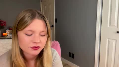 cassie online show from January 12, 8:25 pm