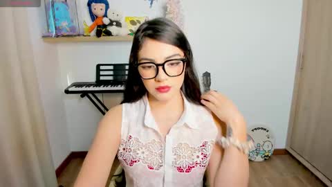 Maria online show from February 4, 10:24 pm