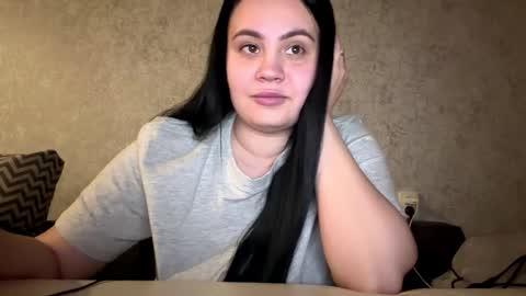 Val online show from March 14, 4:30 pm