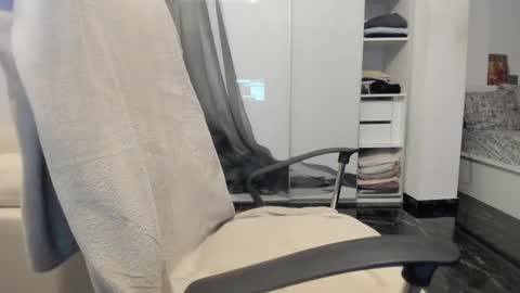 Bamby online show from December 19, 8:56 pm