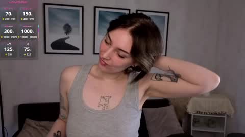 Hello everyone Im Lily online show from April 29, 2:37 am