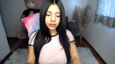 Alyn online show from November 25, 9:15 pm