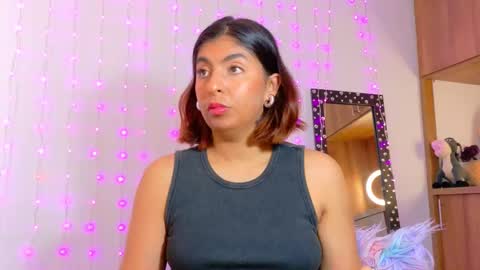 im_anna_ online show from December 21, 4:00 pm