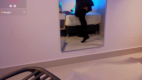 im_lisacb online show from March 6, 12:11 pm