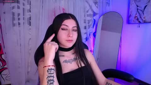 Jade Rosse online show from June 16, 8:43 pm