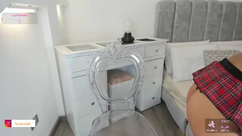 Krystall online show from June 13, 9:56 pm
