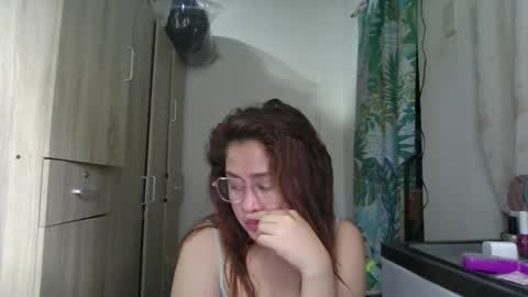 Snapshot of immaculate02 chatting on March 12, 5:24 am Immaculate02 online show from March 12, 5:24 am