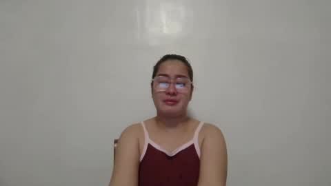 Snapshot of immaculate02 chatting on March 10, 3:41 pm Immaculate02 online show from March 10, 3:41 pm