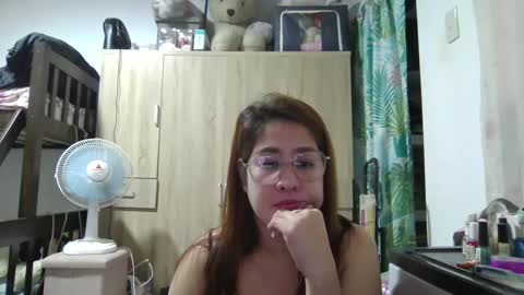 Snapshot of immaculate02 chatting on January 18, 2:58 am Immaculate02 online show from January 18, 2:58 am