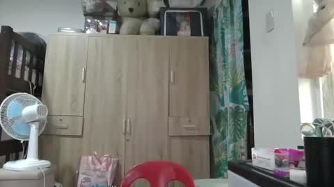 Snapshot of immaculate02 chatting on March 1, 6:57 am Immaculate02 online show from March 1, 6:57 am