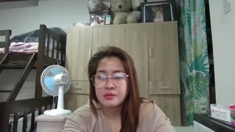 Snapshot of immaculate02 chatting on February 28, 6:54 am Immaculate02 online show from February 28, 6:54 am