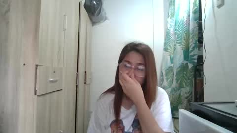 Snapshot of immaculate02 chatting on March 9, 2:18 am Immaculate02 online show from March 9, 2:18 am