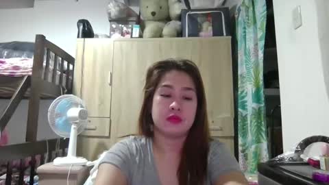 Snapshot of immaculate02 chatting on February 9, 2:28 am Immaculate02 online show from February 9, 2:28 am