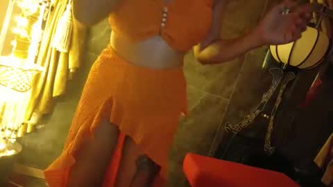 Snapshot of imyourkesiah chatting on November 1, 7:29 pm yourBabyKESIAH online show from November 1, 7:29 pm