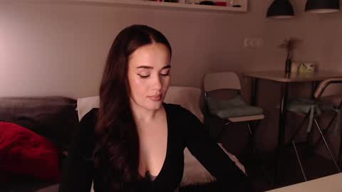 Lin online show from September 13, 4:26 pm