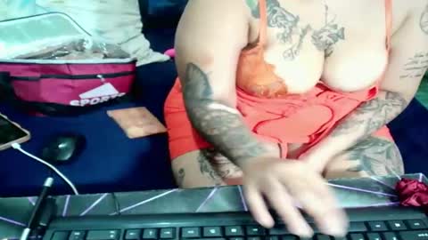 Candy cat online show from April 26, 2:04 pm