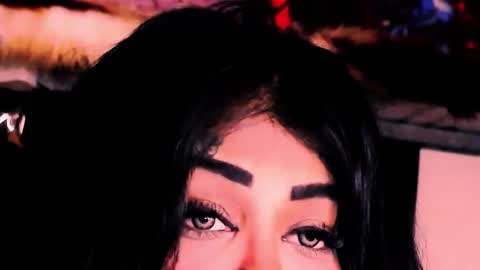Bella Ambrosia online show from May 7, 1:43 am
